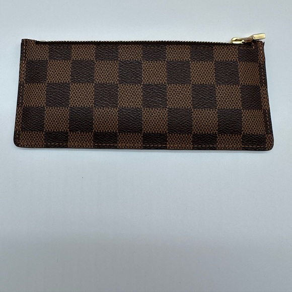 Louis Vuitton Pouch Card Holder Damier Ebene 100% Authentic. - Picture 2 of 5
